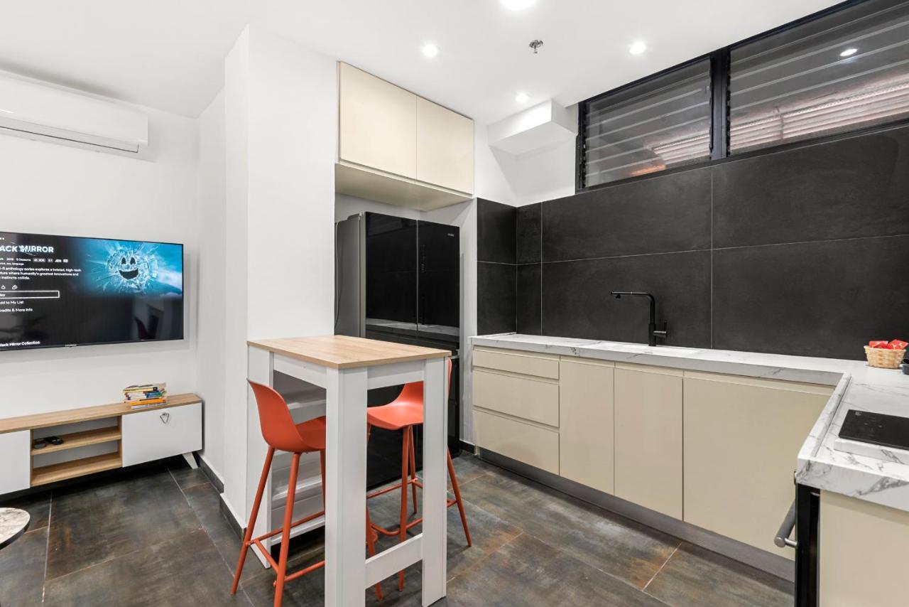 Brand New Apartment W Bomb Shelter Next To The Beach M4 Tel Aviv Exterior photo